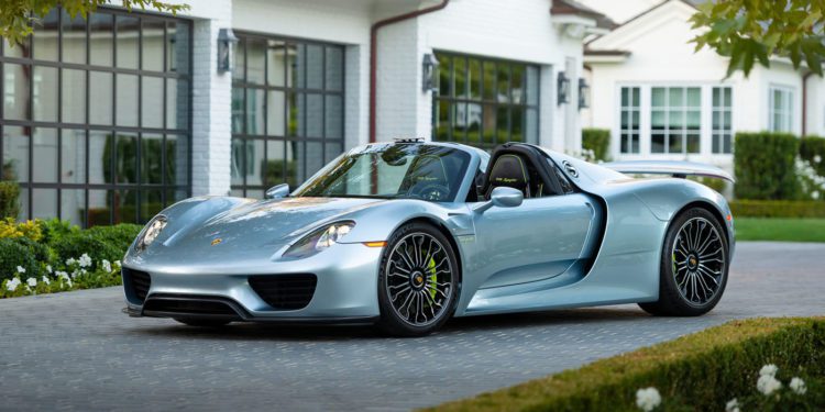 2015 Porsche 918 Spyder 0