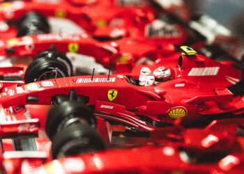 Ferrari 118 Main