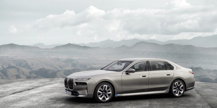 P90458174 highRes the new bmw i7 xdriv