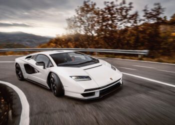 lamborghini countach 6