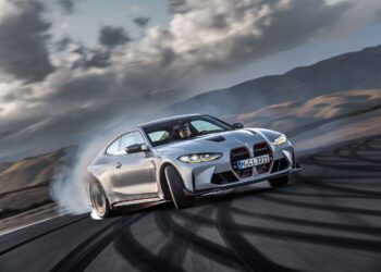 BMW M4 CSL Racetrack 31
