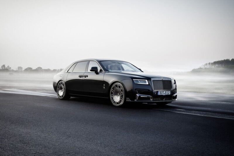 BRABUS 700 Rolls Royce Ghost Extended Outdoor 1 1
