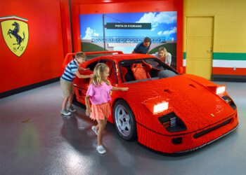 F40 Main