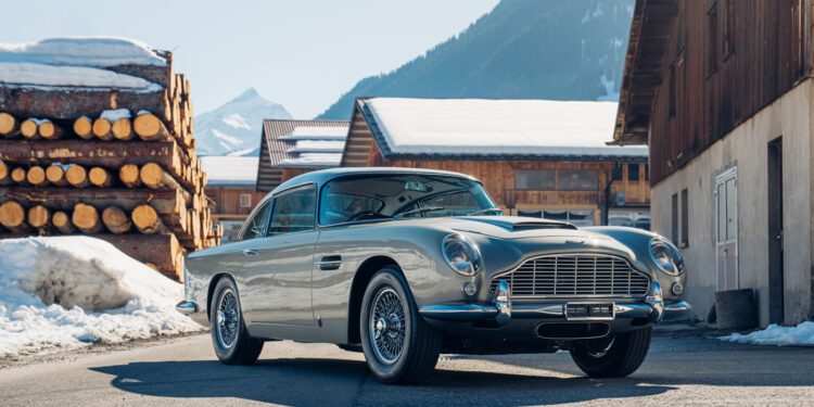 1964 AstonMartin DB5 Connery 01
