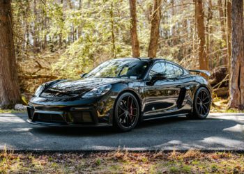 GT4 Exterior 1