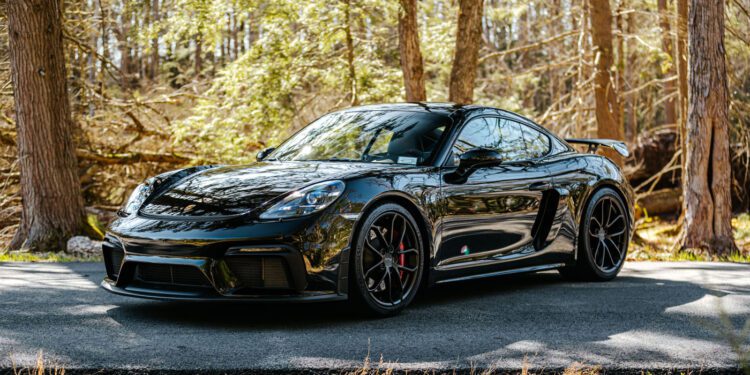 GT4 Exterior 1