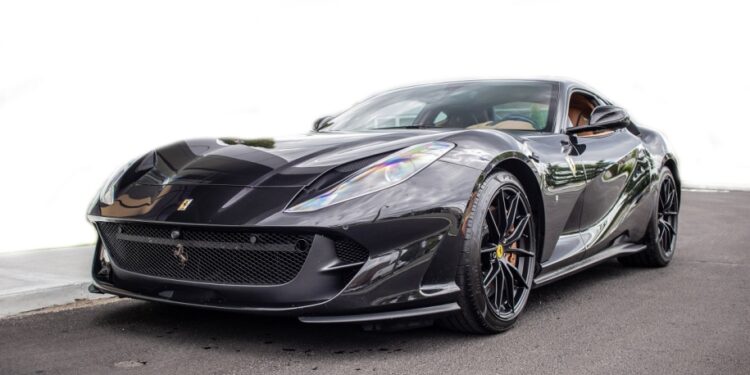 2019 Ferrari 812 Superfast 699900 1321948959