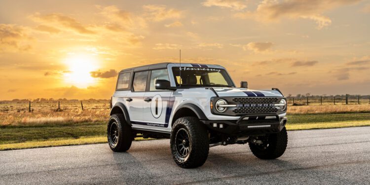 Hennessey VelociRaptor 400 Bronco 001