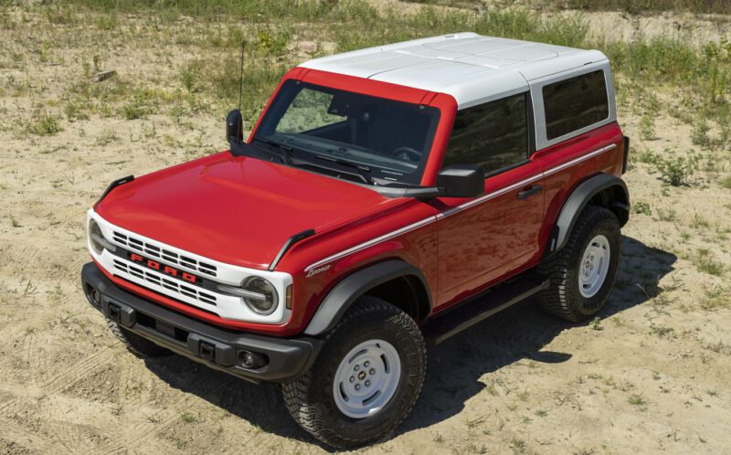 2023 Bronco Heritage Edition Race Red 04