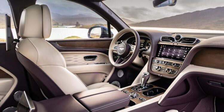 Bentayga EWB Handcraftmanship 2