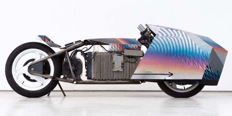 Felipe Pantone x Bizzaro Corp Main