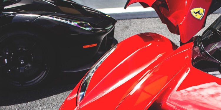 LaFerrari Main Image 1