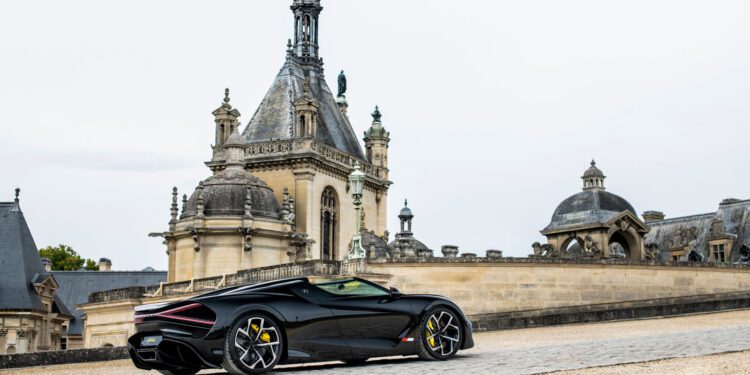 02 BUGATTI W16 Mistral Chantilly2022