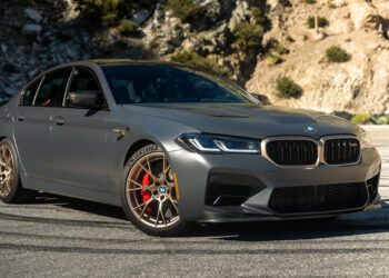 2022 bmw m5 cs 1