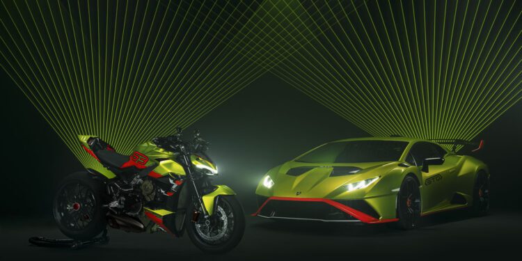 DUCATI STREETFIGHTER V4 LAMBORGHINI 72 UC418444 High