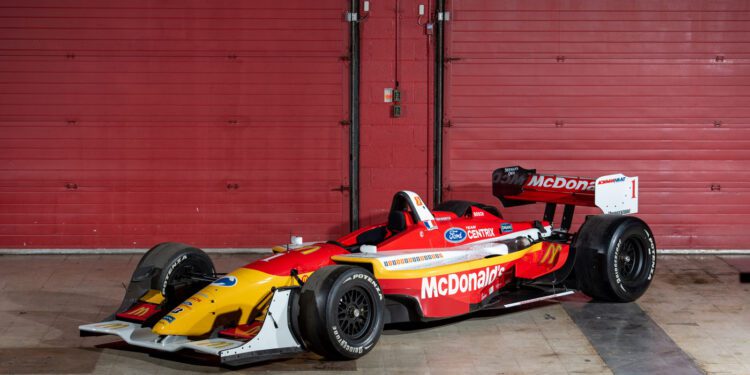 2004 Lola Cosworth Ford B01 1