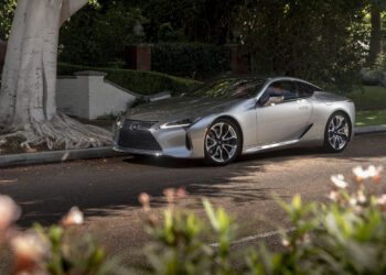 2023 Lexus LC500h 001 scaled 1