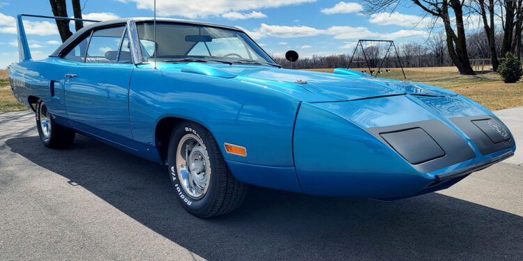 plymouth superbird 1