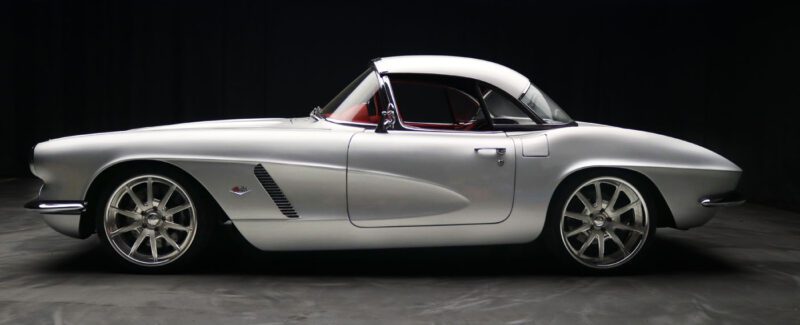1962 Corvette Silver Restomod 4