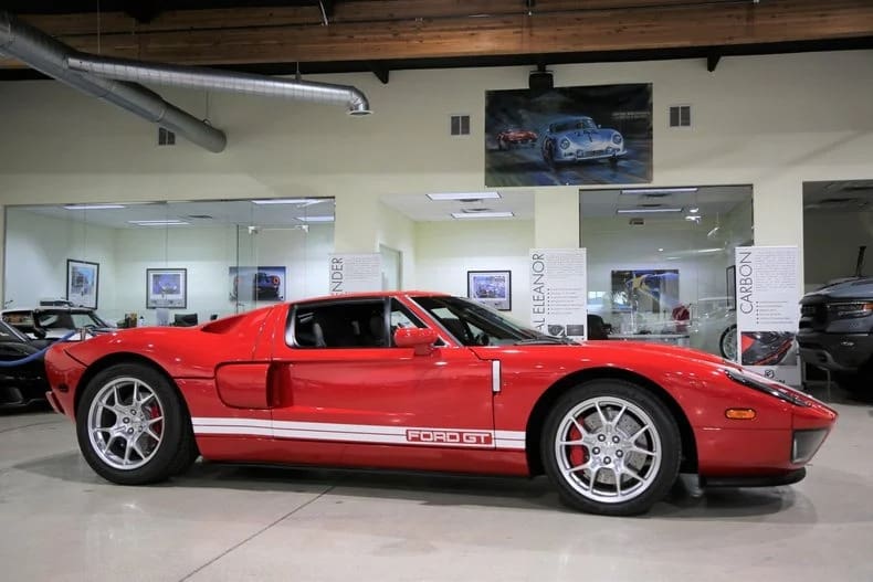 2005 Ford GT 569950 717338141