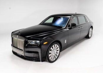 2023 rolls royce phantom 702350 732812576