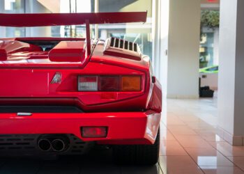 countach 9
