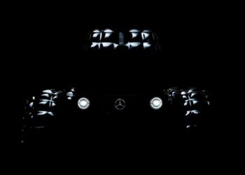 Large 41877 TheArtofImaginationACollaborationbyMercedes BenzandMoncler