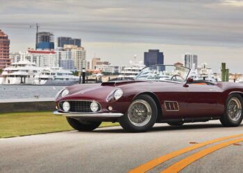 1959 ferrari 250 gt lwbcalifornia 16.jpg