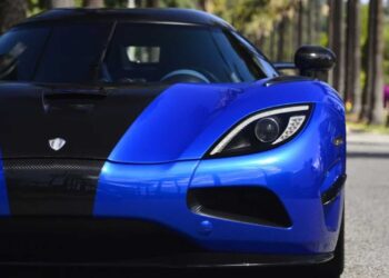 2013 koenigsegg agera s.jpg