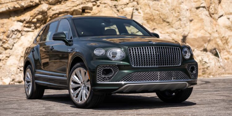 2023 bentley bentayga ewb.jpg