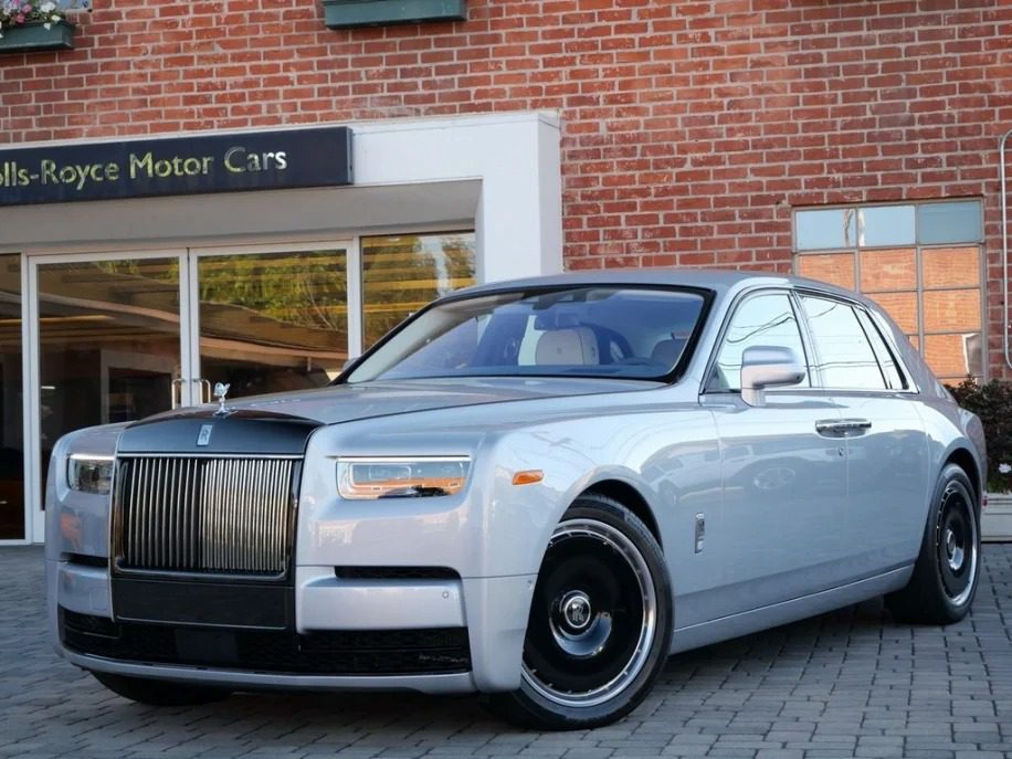 2023 rolls royce phantom 0 13171