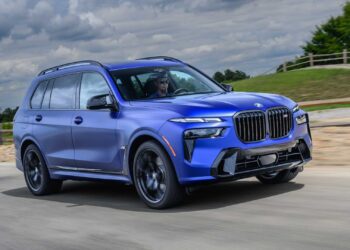 2024 bmw x7.jpg