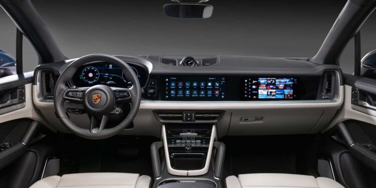 2024 porsche cayenne interior.jpg
