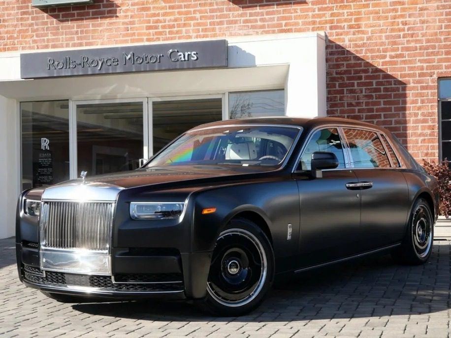 2024 rolls royce phantom 0 13211