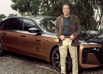 arnold schwarzenegger bmw.jpg