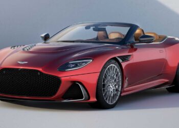 aston martin dbs 770 ultimate volante.jpg