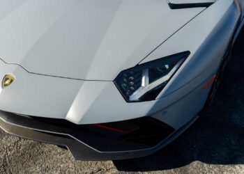 aventador ultimae 5.jpg