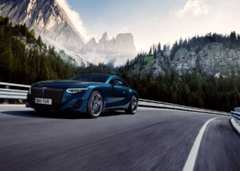 batur 750ps engine 2 mariana teal.jpg
