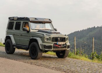 brabus 800 4x42 stealth green m amg g 63 4x42 on location 224.jpg