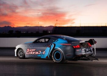 ford mustang super cobra jet 1800.jpg