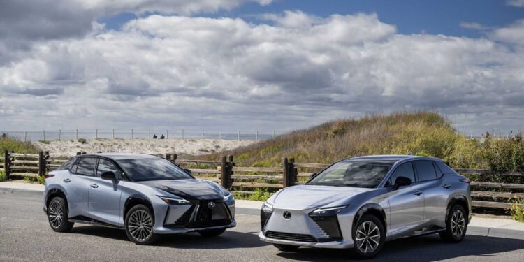 lexus rz 450e.jpg
