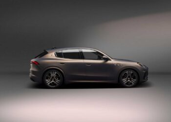 maserati grecale folgore.jpg