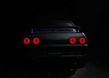 nissan r32ev.jpg
