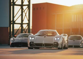 pagani at motor valley festival 2023.jpg