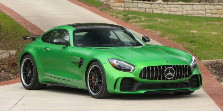 retro motors collection 2018 mercedes amg gt r.jpg