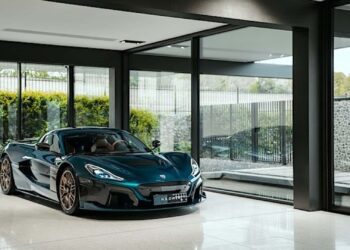 uk rimac nevera.jpg