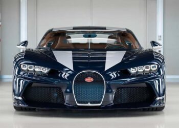 chiron super sport brussels.jpg