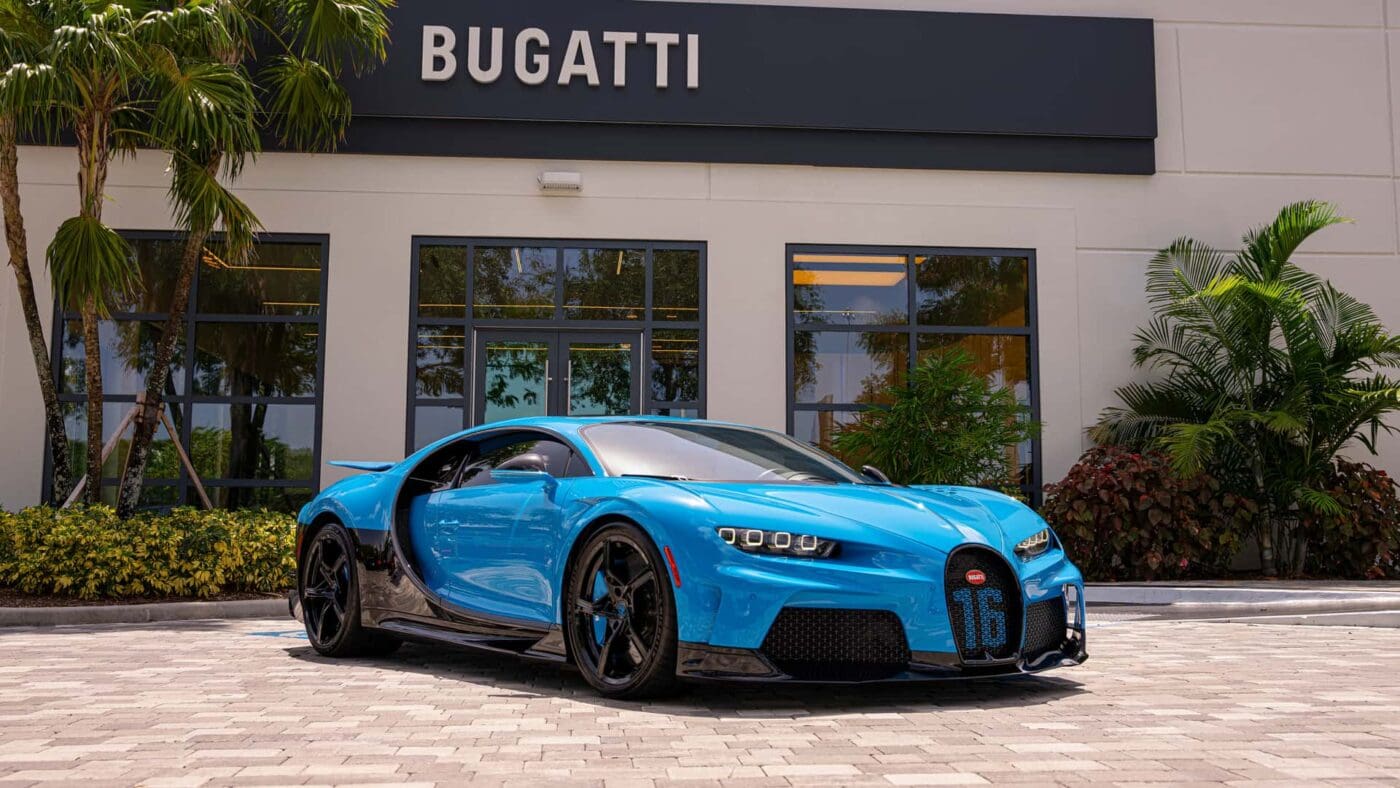 1577HP French Racing Blue 2023 Bugatti Chiron Super Sport For Sale