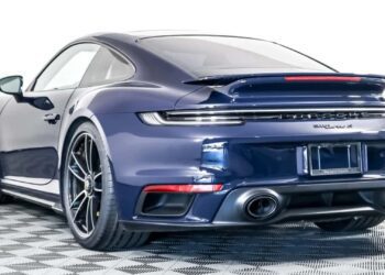 paint to sample porsche 911 turbo s for sale.jpg