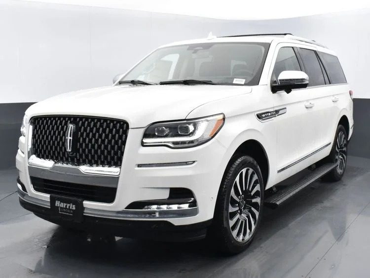 2022 lincoln navigator 109100 17